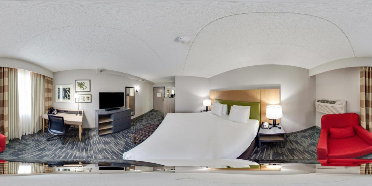 Hotel Wingate By Wyndham Lincoln Airport East Exterior foto